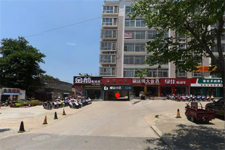 阳光河畔3室2厅2卫135/25车五阁110万